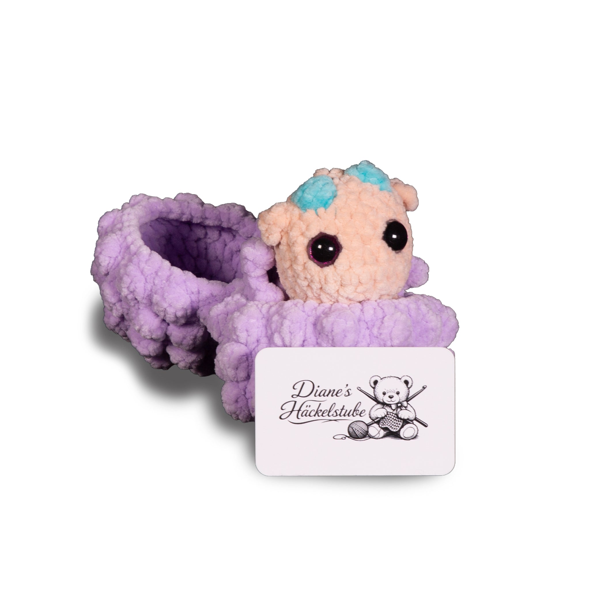 Babydrache mit Ei